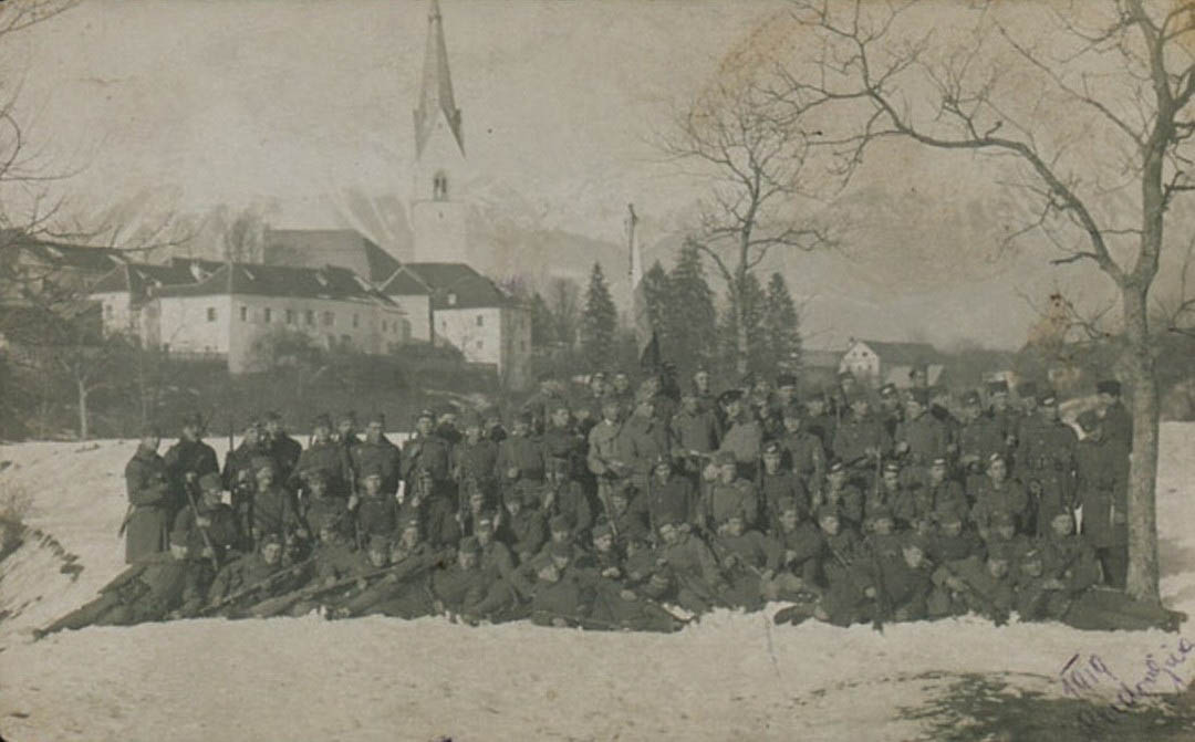 e1) Ljubljanski pešpolk na gradišču, 1919 (dLib)